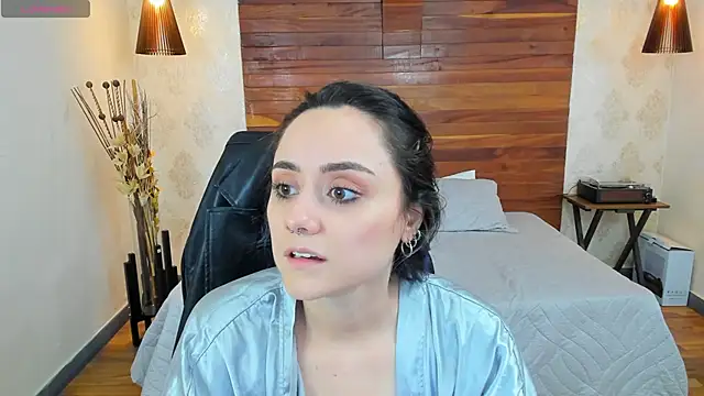 KatherineBond online show from 12/28/24, 10:13