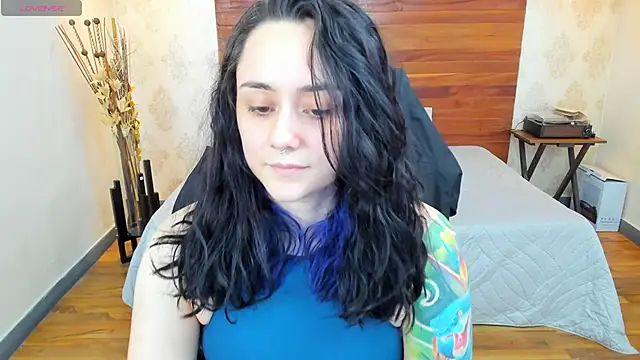 KatherineBond online show from 01/03/25, 12:22
