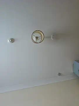 Snapshot of meateater1 chatting on 11/18/25, 09:47 meateater1 online show from 11/18/25, 09:47