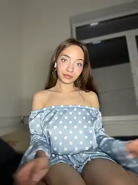 BarbaraFantasy online show from 06/15/26, 07:05