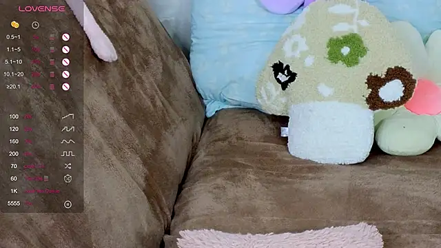 TrissMerigold9 online show from 10/08/25, 09:12