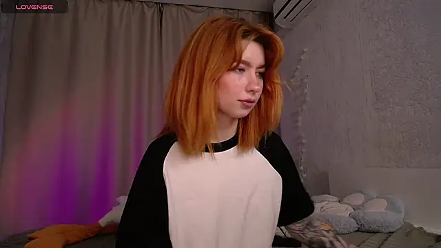 Evaa Moonn  online show from 09/14/25, 11:09