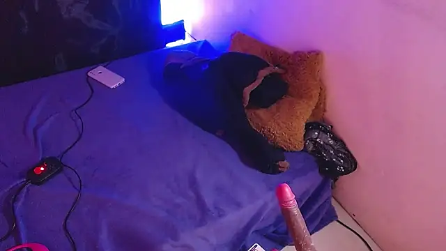 Snapshot of AnnaliOlsenX chatting on 12/16/24, 04:49 AnnaliOlsenX online show from 12/16/24, 04:49