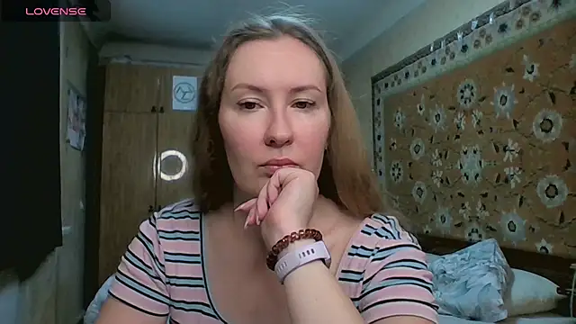 AnnaXLovers online show from 06/12/26, 06:56