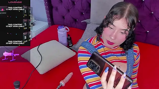 Danee 19  online show from 02/02/25, 12:13