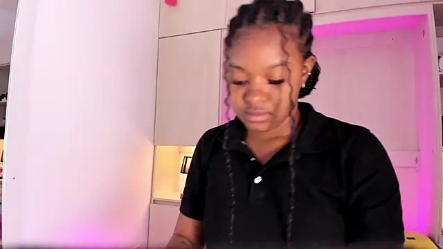 tamaraa smiith online show from 01/18/25, 11:43