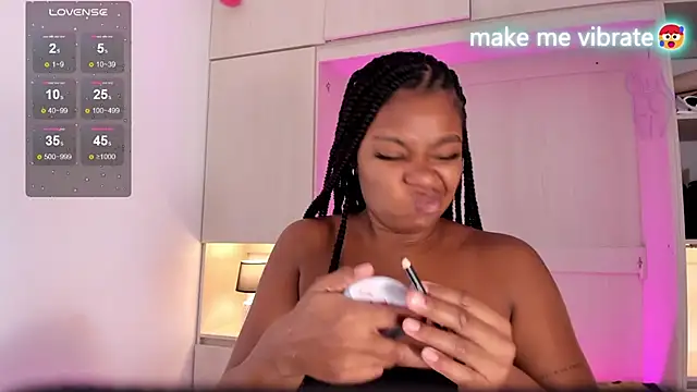tamaraa smiith online show from 02/06/25, 11:54