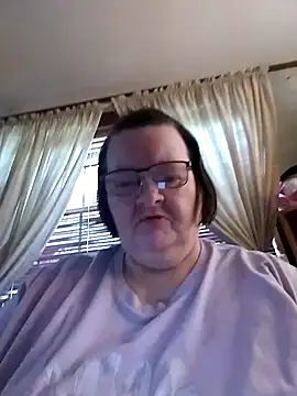 Bayou Woman68 online show from 05/05/26, 03:31