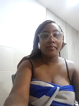 Adelehottman online show from 05/16/26, 01:32