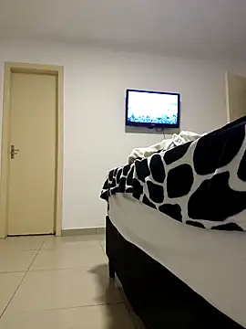 HAchicko  online show from 10/01/25, 11:11