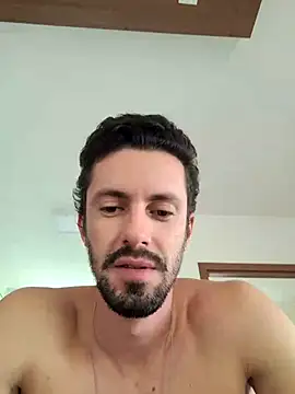 Snapshot of Diegosob8720 chatting on 03/12/25, 02:45 Diegosob8720 online show from 03/12/25, 02:45