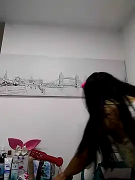  Miaaleon online show from 02/18/25, 01:22