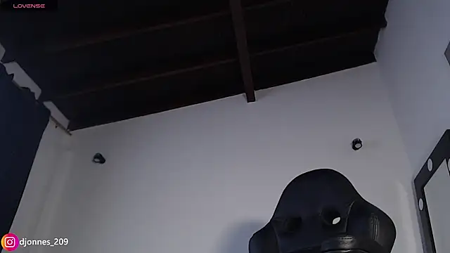 DilanJonnes  online show from 04/29/26, 01:04