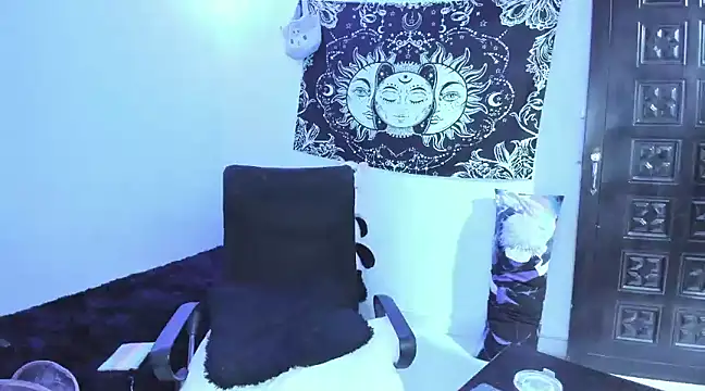 Venushexivu616 online show from 02/07/25, 10:08
