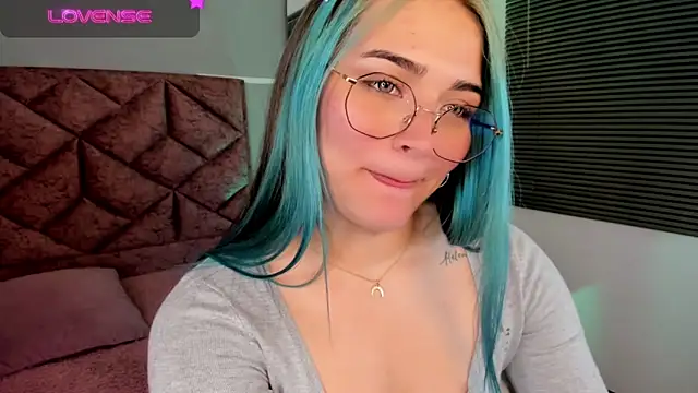 cattaleya    online show from 01/10/25, 06:09