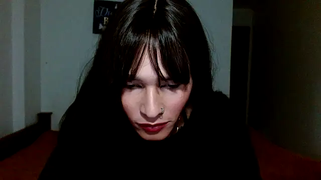 carolinemiller7 online show from 01/14/25, 07:48