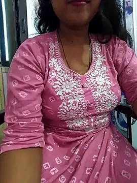 Snapshot of Samarya-78 chatting on 10/08/25, 09:07 Samarya-78 online show from 10/08/25, 09:07