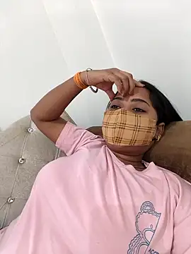 Snapshot of Samarya-78 chatting on 10/26/25, 08:20 Samarya-78 online show from 10/26/25, 08:20