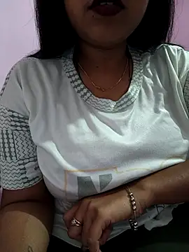 Snapshot of Samarya-78 chatting on 11/10/25, 07:24 Samarya-78 online show from 11/10/25, 07:24