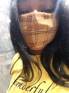 Snapshot of Samarya-78 chatting on 12/15/25, 08:18 Samarya-78 online show from 12/15/25, 08:18