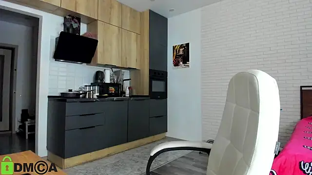 Snapshot of _Alice_Kitty chatting on 09/26/25, 09:13 Alice Kitty online show from 09/26/25, 09:13