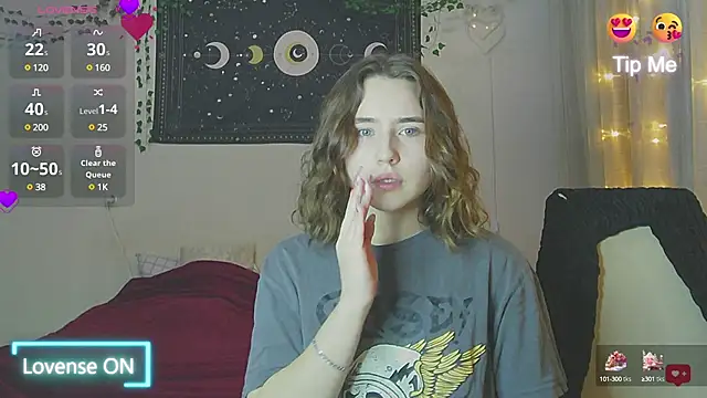 Aurora workerr online show from 12/27/24, 03:37