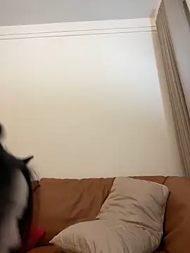 Snapshot of Hot_Mm chatting on 12/13/24, 09:35 Hot Mm online show from 12/13/24, 09:35