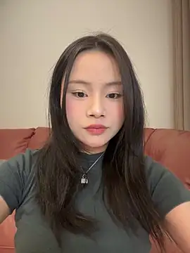 Snapshot of Hot_Mm chatting on 01/19/25, 10:17 Hot Mm online show from 01/19/25, 10:17