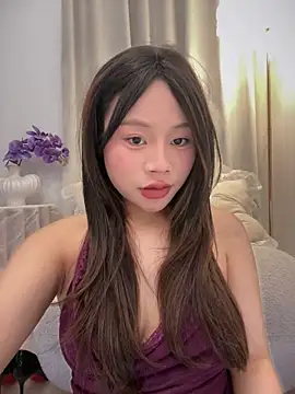 Snapshot of Hot_Mm chatting on 05/30/26, 10:45 Hot Mm online show from 05/30/26, 10:45
