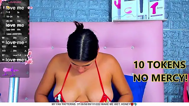 Snapshot of AriannaLewiis chatting on 01/30/25, 10:41 AriannaLewiis online show from 01/30/25, 10:41