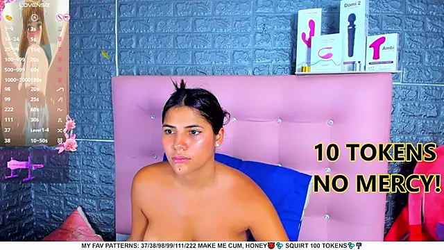 Snapshot of AriannaLewiis chatting on 02/02/25, 10:39 AriannaLewiis online show from 02/02/25, 10:39