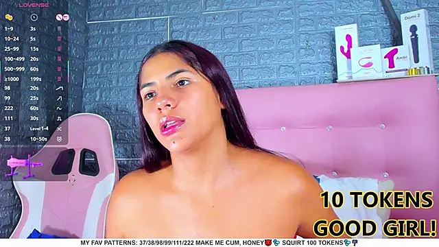 Snapshot of AriannaLewiis chatting on 02/24/25, 10:25 AriannaLewiis online show from 02/24/25, 10:25