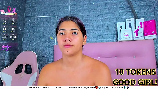 Snapshot of AriannaLewiis chatting on 02/27/25, 07:15 AriannaLewiis online show from 02/27/25, 07:15