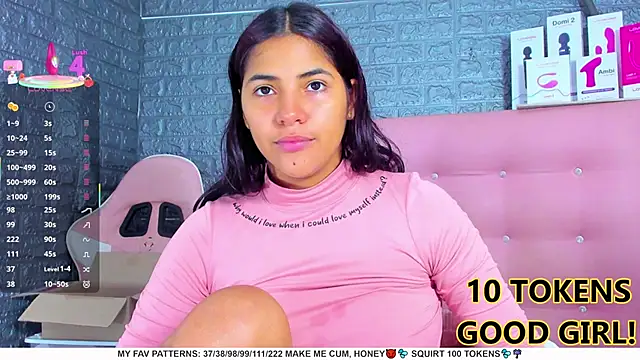 Snapshot of AriannaLewiis chatting on 03/06/25, 07:10 AriannaLewiis online show from 03/06/25, 07:10