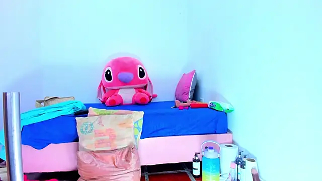 AriannaLewiis online show from 07/25/26, 07:33