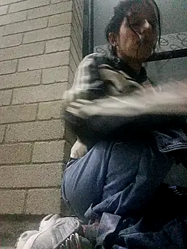 baby liz01 online show from 12/01/25, 10:31