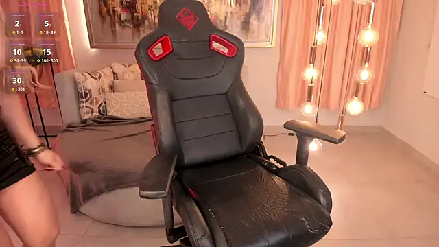 KylieCooper online show from 01/17/25, 06:12