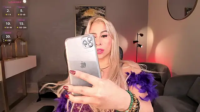 KylieCooper online show from 01/27/25, 03:50