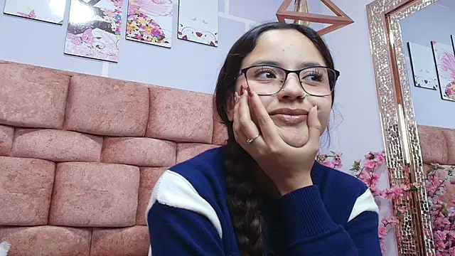 katecooper online show from 03/01/25, 02:44