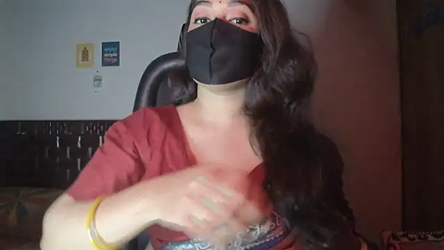 Most-Beautiful-Queen online show from 11/11/25, 07:25