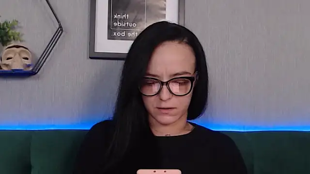 IzabelllNoir online show from 12/31/24, 02:47