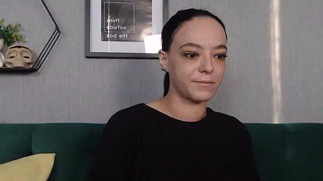 IzabelllNoir online show from 01/05/25, 01:15