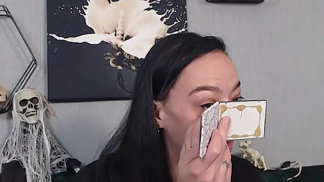 IzabelllNoir online show from 10/15/25, 10:15