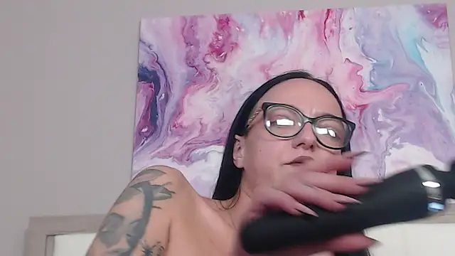 IzabelllNoir online show from 07/10/26, 09:45