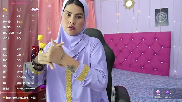 AishaAmin  online show from 12/13/24, 04:05