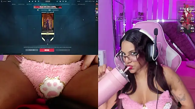 PetiteSophie  online show from 02/01/25, 04:22