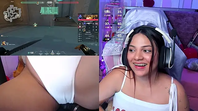 PetiteSophie  online show from 02/12/25, 04:44