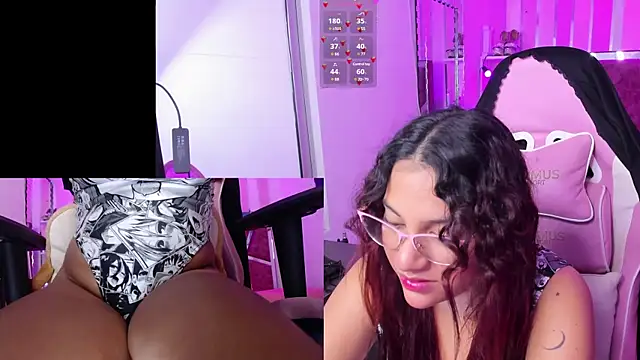 PetiteSophie  online show from 03/13/25, 01:50