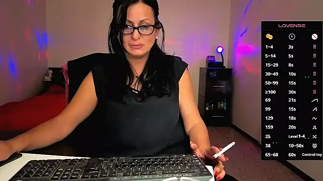 YourDreamLoverr online show from 09/24/25, 10:35