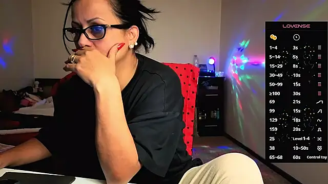 YourDreamLoverr online show from 09/26/25, 11:31